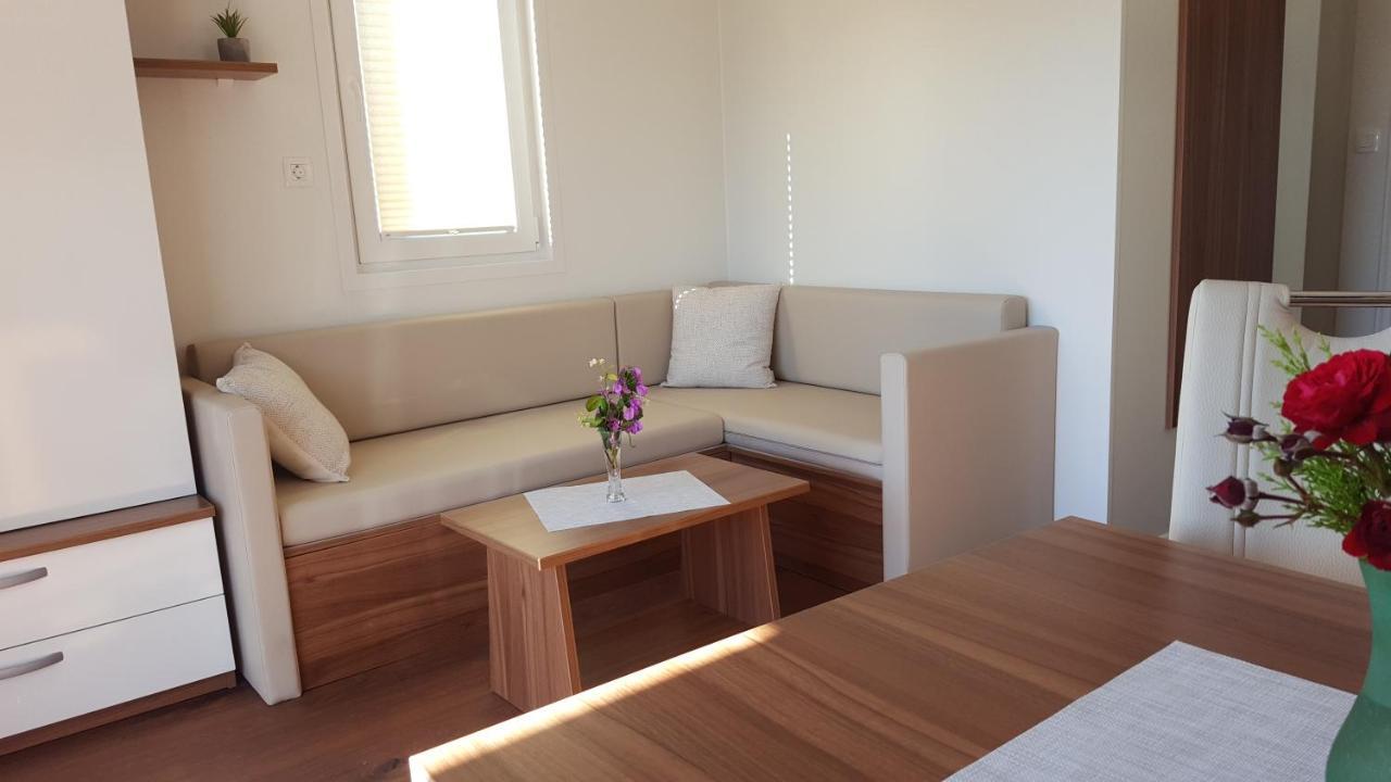 普拉 House Boat - Floating House Sofia酒店 外观 照片