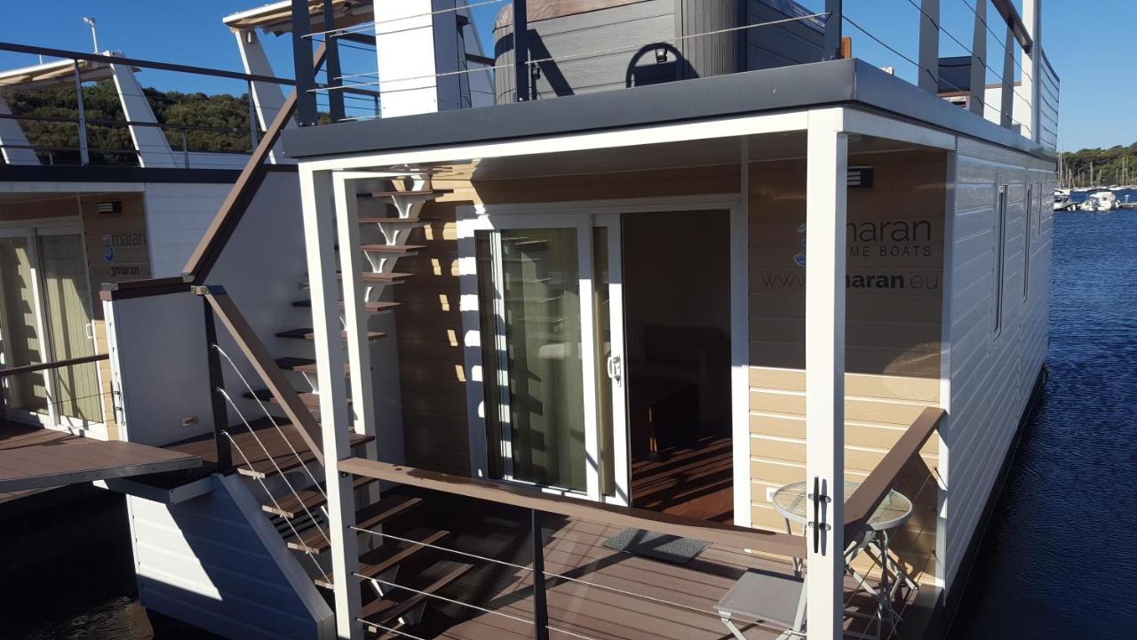 普拉 House Boat - Floating House Sofia酒店 外观 照片